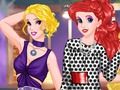 Hra Princesses Talk Zobraziť VIP  online
