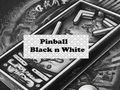 Hra Pinball čiernobiela online