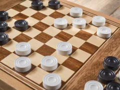 Hra Checkers Two Player online