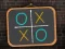 Hra Tic Tac Toe blackboard online