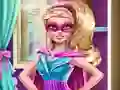 Hra Superhero Doll Closet online
