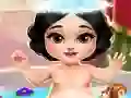 Hra Snow White Baby Bath online
