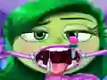 Hra Inside Out Disgust Throat Surgery online