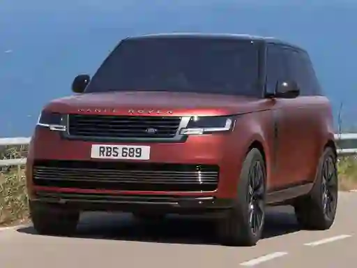 Hra Land Rover Range Rover 2022 Slide online
