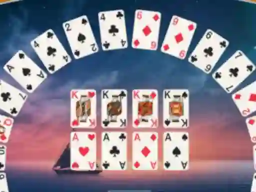 Hra Crescent Solitaire online