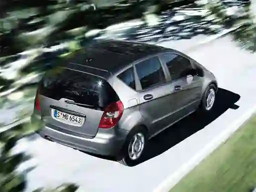 Hra A Class Sedan Puzzle online