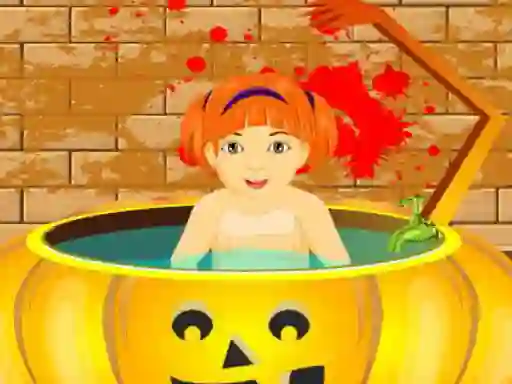 Hra Little Baby Halloween Bathing online