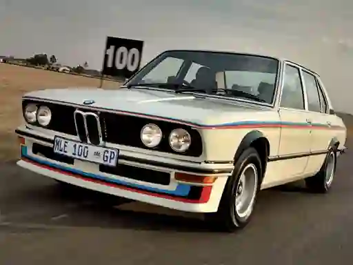 Hra BMW 530 MLE online