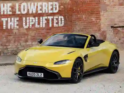 Hra Aston Martin Vantage Roadster online