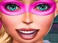 Hra Doktor pre super bábiku  online