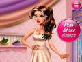 Hra TRIS Homecoming Dolly Dressup online